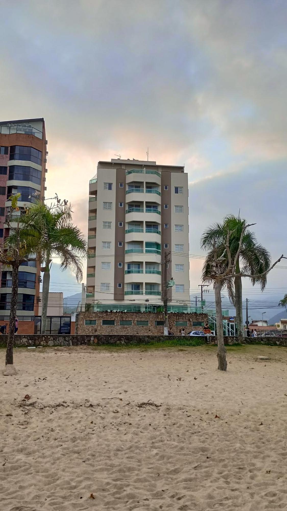 Ap Na Avenida Da Praia 까라과따뚜바 외부 사진